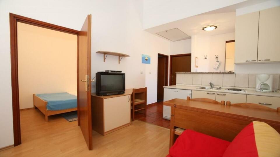 Apartments Goga Башка Екстер'єр фото